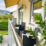 Appartementhaus Elfi 아파트 *